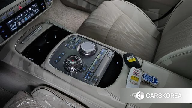 Genesis G90 (RS4) id 4793302 из Кореи 41
