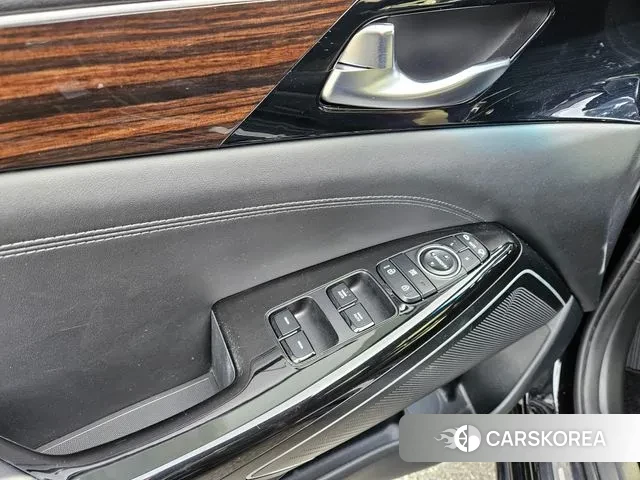 Kia Come New K7 id 3647245 из Кореи 18