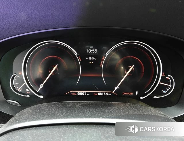 BMW 5 Series (G30) id 4310962 из Кореи 18