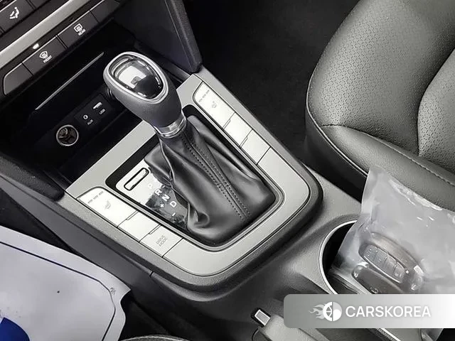 Hyundai Avante AD id 3375182 из Кореи 16