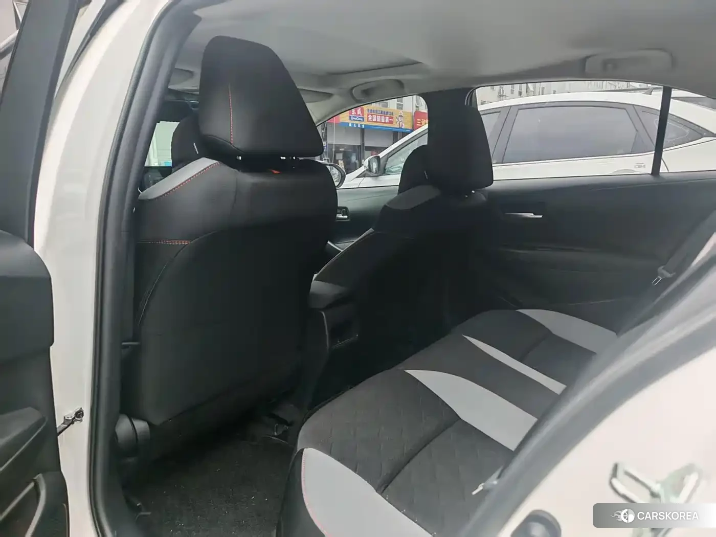 Toyota Corolla id 4664557 из Китая 8