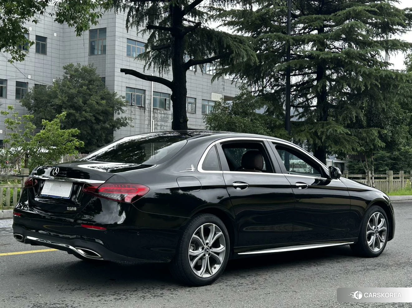 Mercedes-Benz E-Class id 4498637 из Китая 18