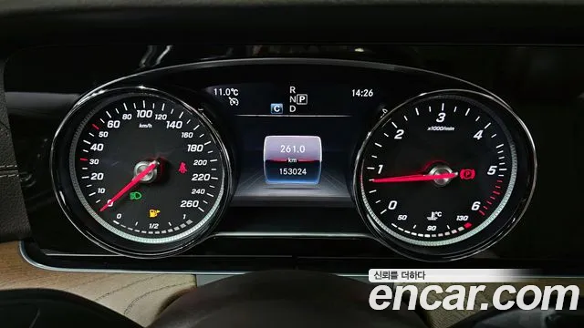 Mercedes-Benz E-Class W213 id 2476972 из Кореи 18