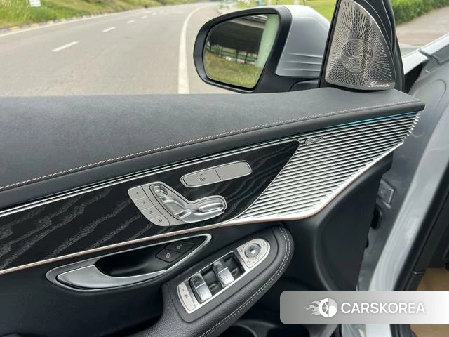 Mercedes-Benz EQC id 4215209 из Китая 16