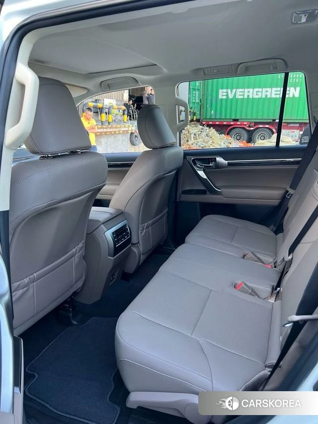Lexus GX id 4259912 из Китая 8