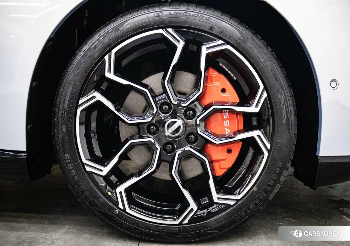 Nissan N7 id 4512385 из Китая 20