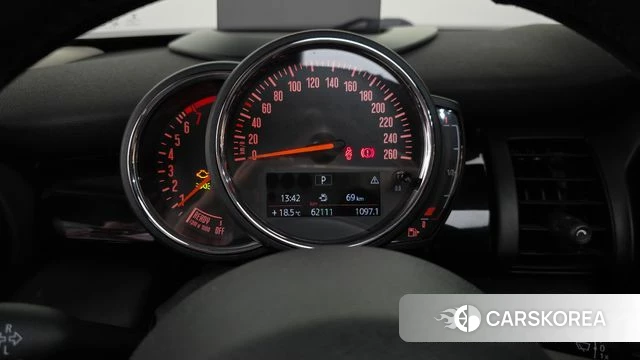Mini Cooper id 4304502 из Кореи 18