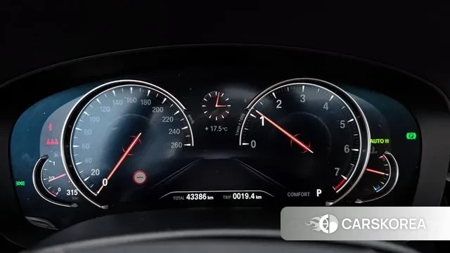 BMW 5 Series (G30) id 3284468 из Кореи 18