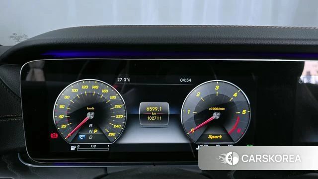 Mercedes-Benz E-Class W213 id 4188569 из Кореи 28