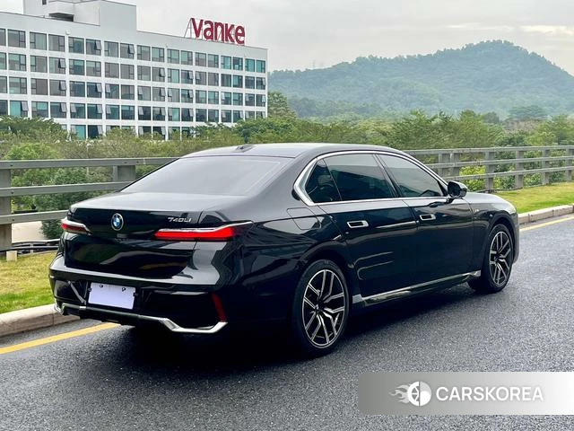 BMW 7 series id 4290945 из Китая 10