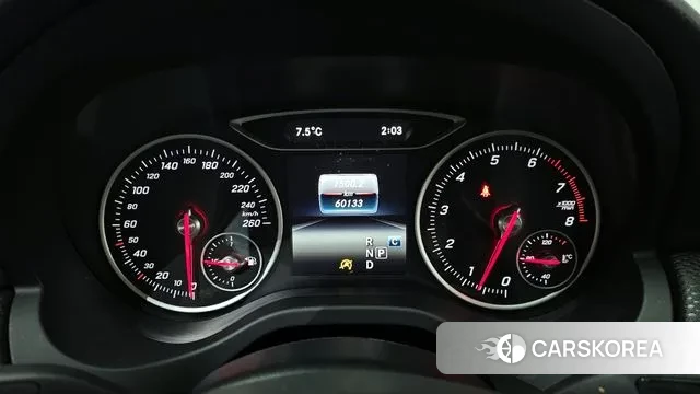 Mercedes-Benz A-Class W176 id 3429429 из Кореи 18