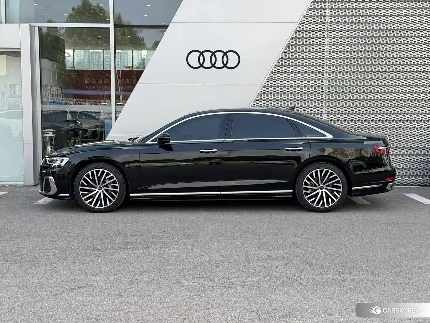 Audi A8 id 4548045 из Китая 24