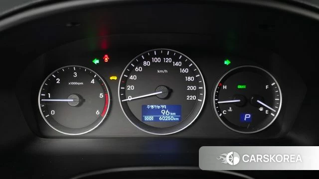 Hyundai The New Grand Starex id 4525552 из Кореи 30
