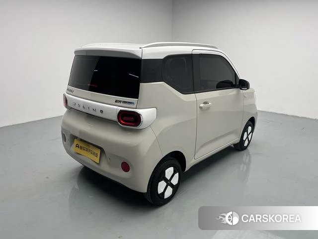 Wuling Automobile Wuling Hongguang MINIEV id 4216225 из Китая 18