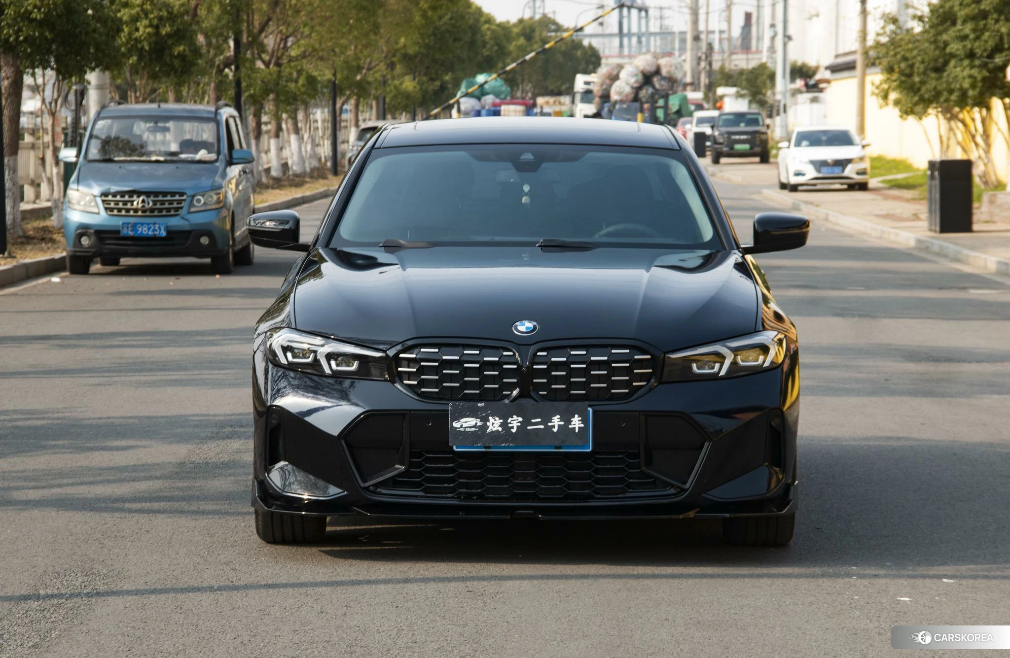 BMW 3 series id 4413386 из Китая 16