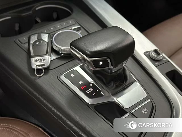 Audi A4L id 4227348 из Китая 11