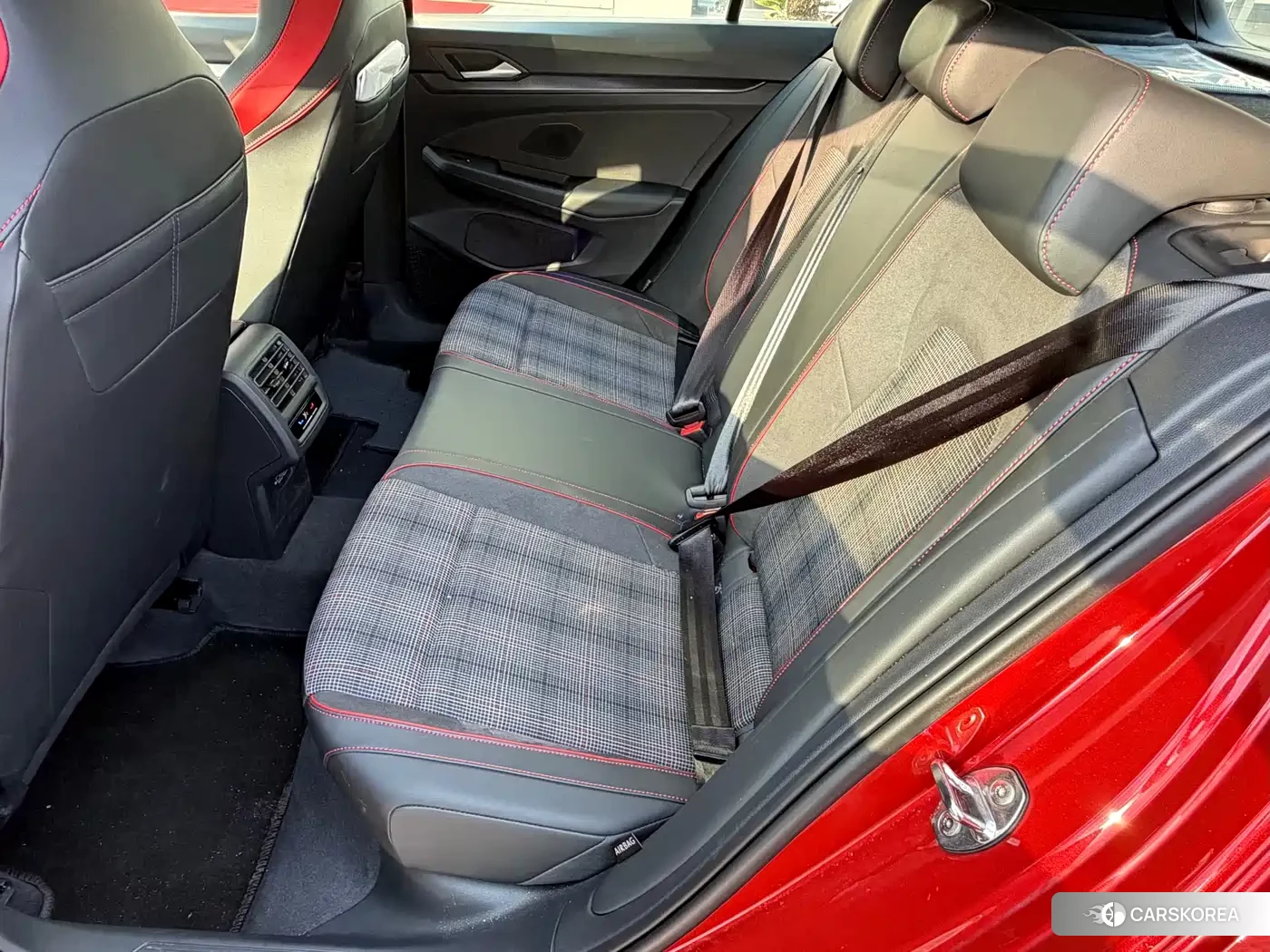 Volkswagen Golf id 4548201 из Китая 10