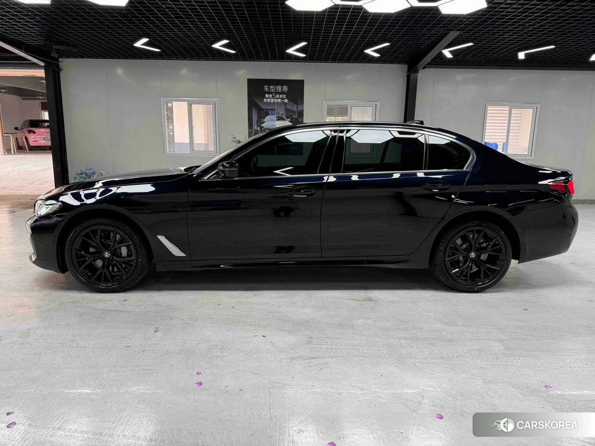 BMW 5 series id 4405795 из Китая 8