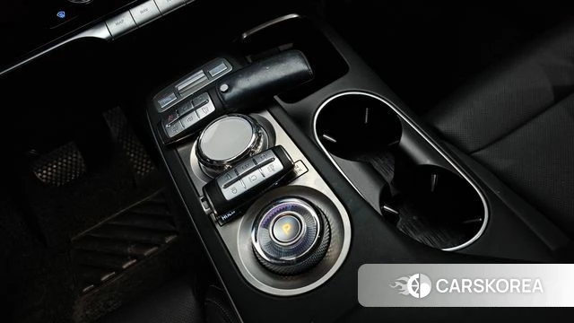 Genesis GV70 id 4754471 из Кореи 31