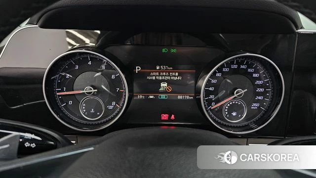 Hyundai The New Grandeur IG id 4187835 из Кореи 29