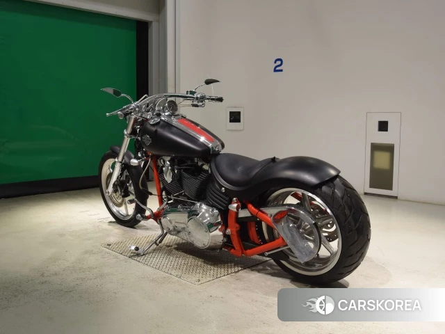 Проданный Harley-Davidson Rocker C FXCWC1580 id 4358571 из Японии, фото 8