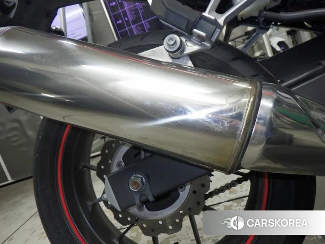 Проданный Honda CBR400R id 3997831 из Японии, фото 22