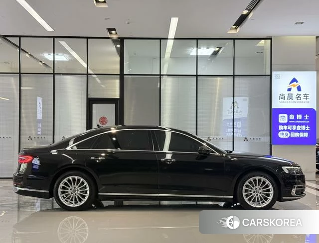 Audi A8 id 4387458 из Китая 15