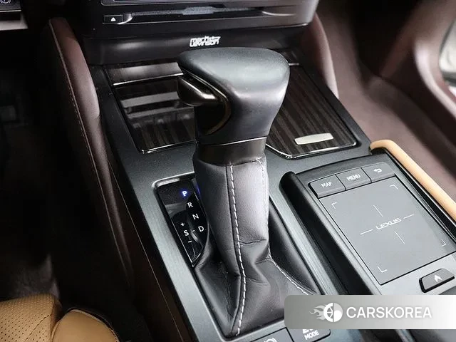 Lexus ES300h 7th generation id 3355717 из Кореи 18