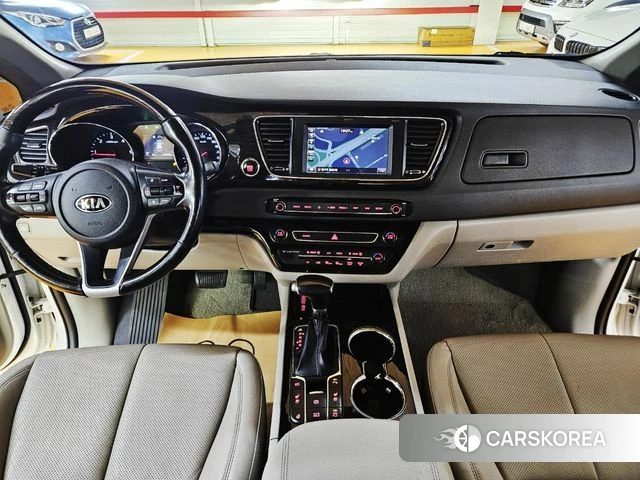 Kia The New Carnival id 4605318 из Кореи 18