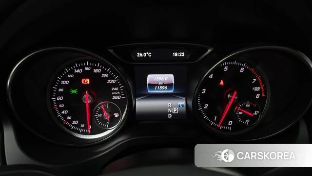 Mercedes-Benz GLA-Class X156 id 4417168 из Кореи 28