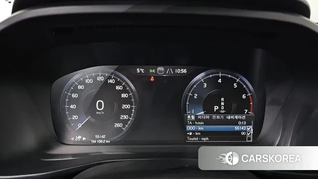 Volvo XC40 id 3601242 из Кореи 18