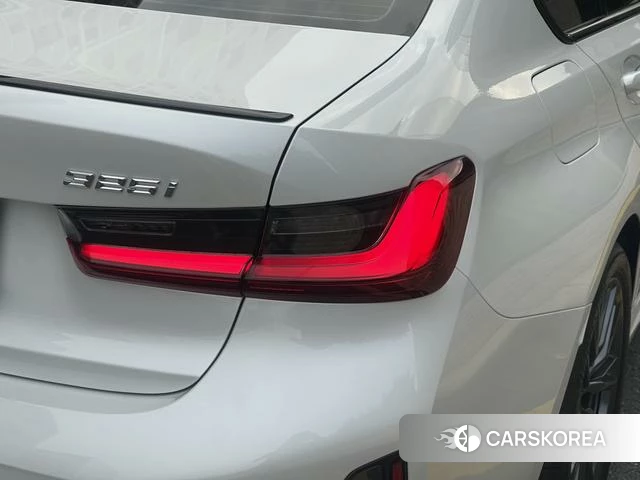 BMW 3 series id 4278332 из Китая 30