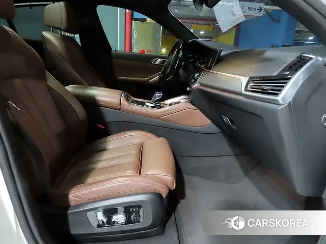 BMW X6 (G06) id 3338703 из Кореи 18