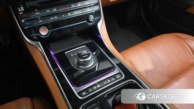Jaguar XE id 4410792 из Кореи 31