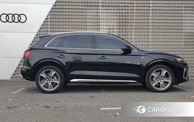 Audi Q5L id 4273069 из Китая 14