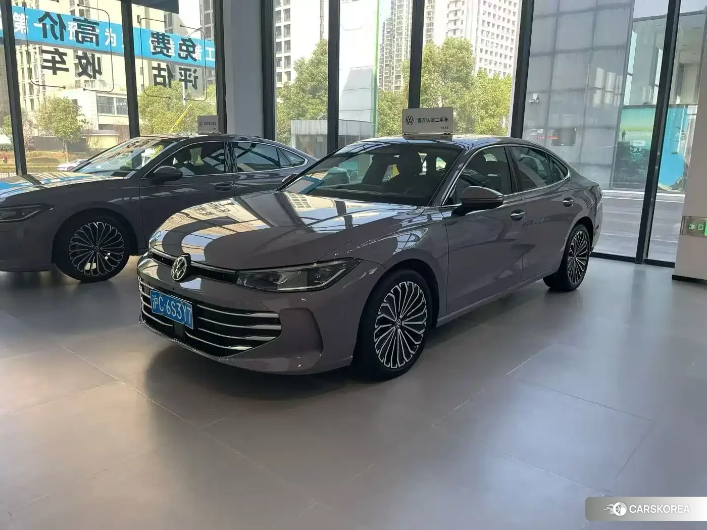 Volkswagen Passat id 4570525 из Китая 8