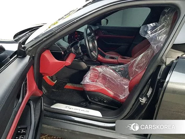 Porsche Taycan id 3328931 из Кореи 18