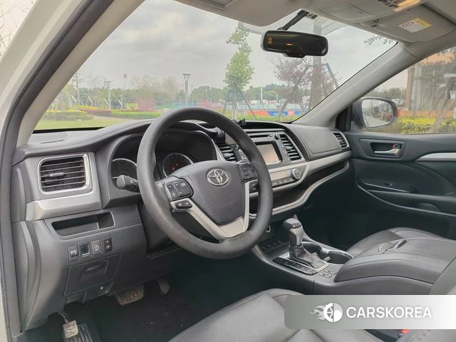 Toyota Highlander id 3920476 из Китая 15