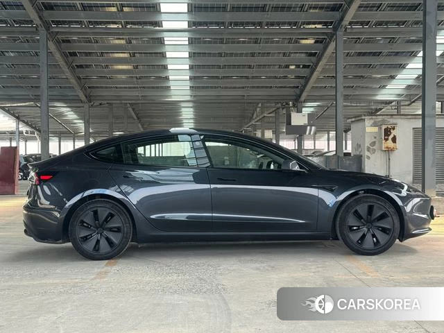 Tesla Model 3 id 3908607 из Китая 8