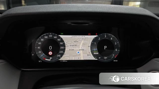 Land Rover Range Rover Velar id 3921777 из Кореи 18