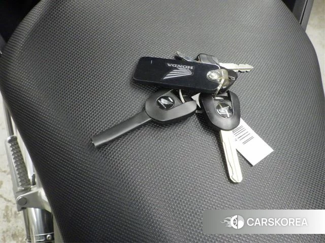 Honda CBR400R id 3946864 из Японии 30