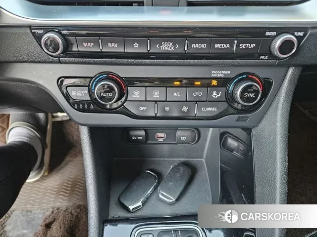 Kia The New Niro id 3747343 из Кореи 17