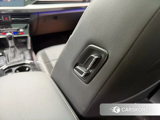 Volkswagen Passat id 4240831 из Китая 20