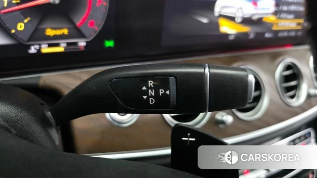 Mercedes-Benz E-Class W213 id 4780836 из Кореи 31