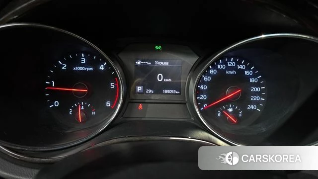 Kia The New Carnival id 4483318 из Кореи 18