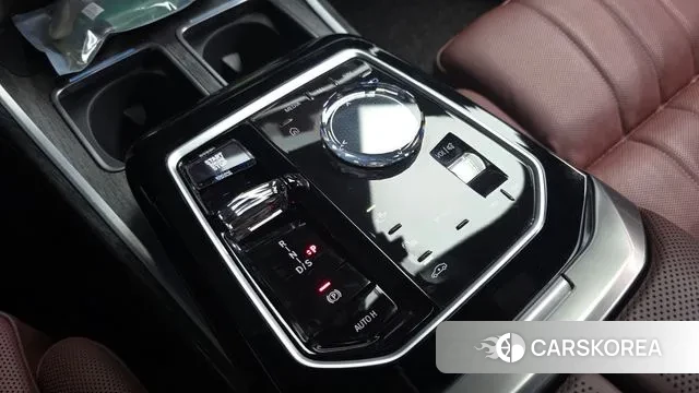 BMW 7 Series (G70) id 3267695 из Кореи 18