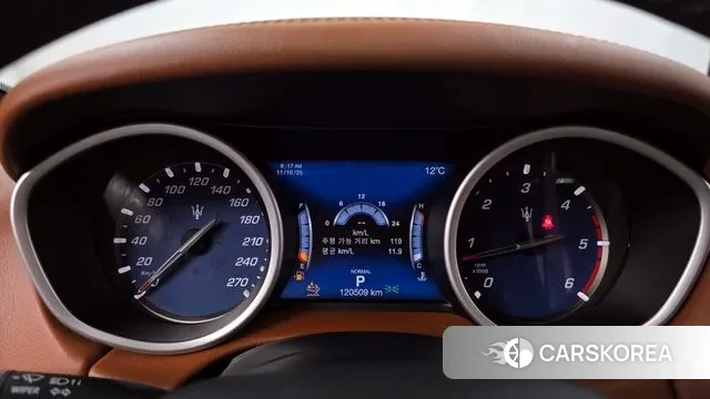 Maserati Ghibli id 3344688 из Кореи 18