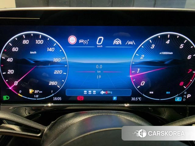 Mercedes-Benz E-Class W214 id 4291802 из Кореи 18
