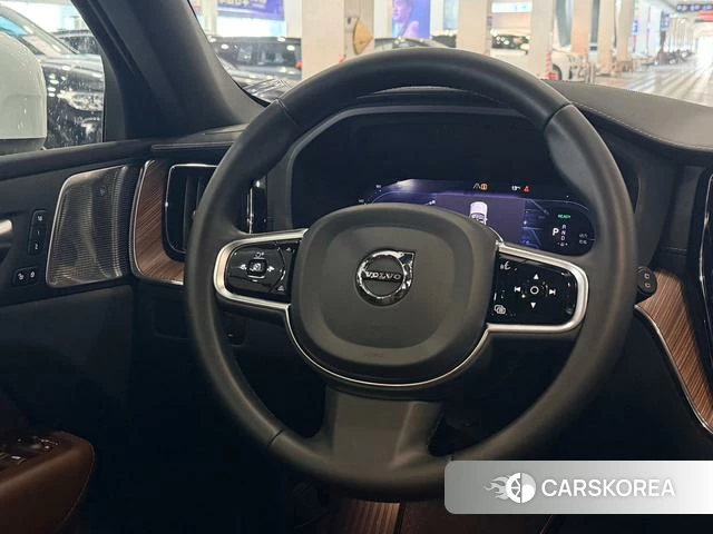 Volvo XC60 PHEV id 3957699 из Китая 17