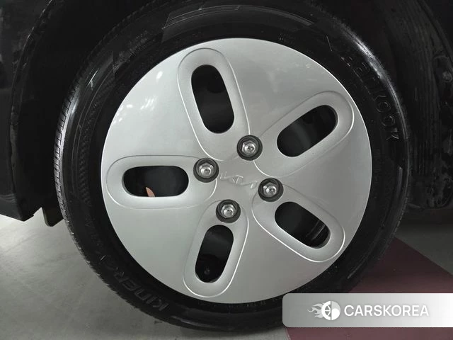 Kia The New Kia Ray id 3870216 из Кореи 15